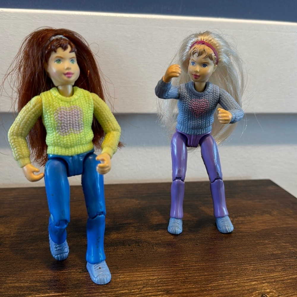 Vintage Fisher Price Loving Family Sisters Girl Teen 5” brown and Blonde Hair